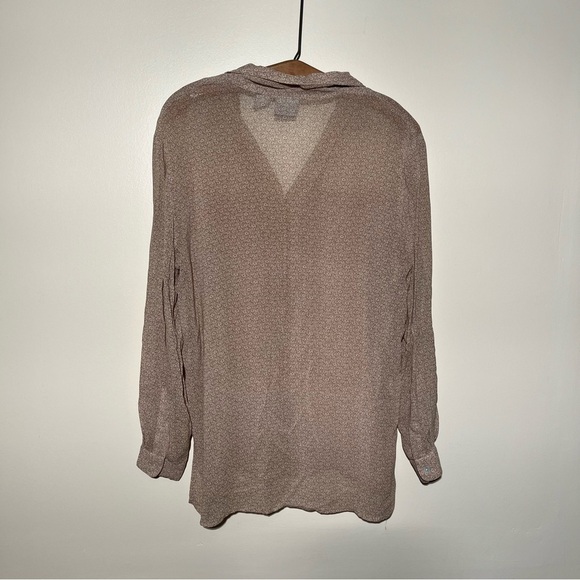 Vintage Liz Sport Floral Rayon Semi Sheer Button Down - Picture 10 of 10